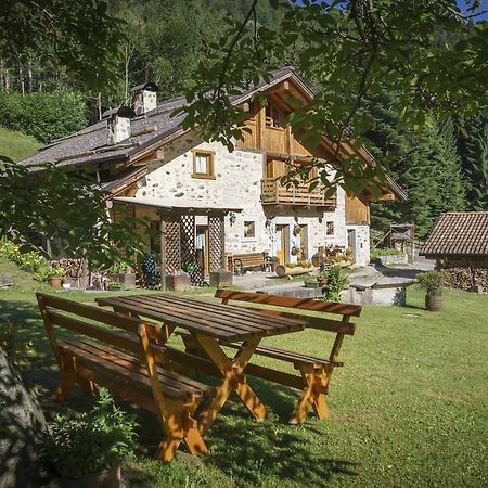 Agritur Manoncin Villa Daone Exterior photo