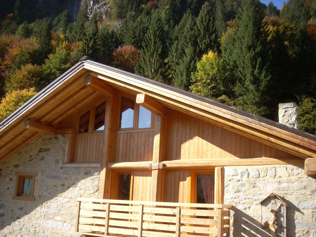 Agritur Manoncin Villa Daone Exterior photo